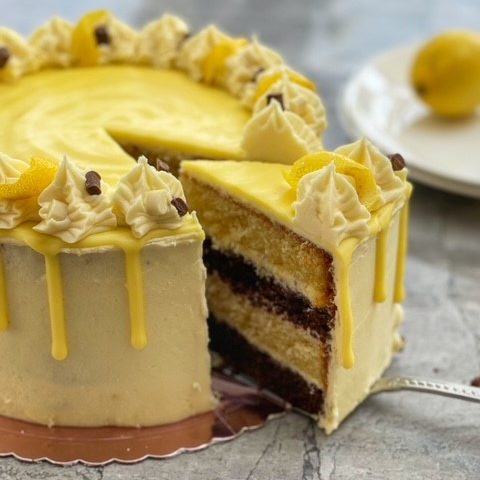 Easter lemon drizzle cake | Sainsbury`s Magazine